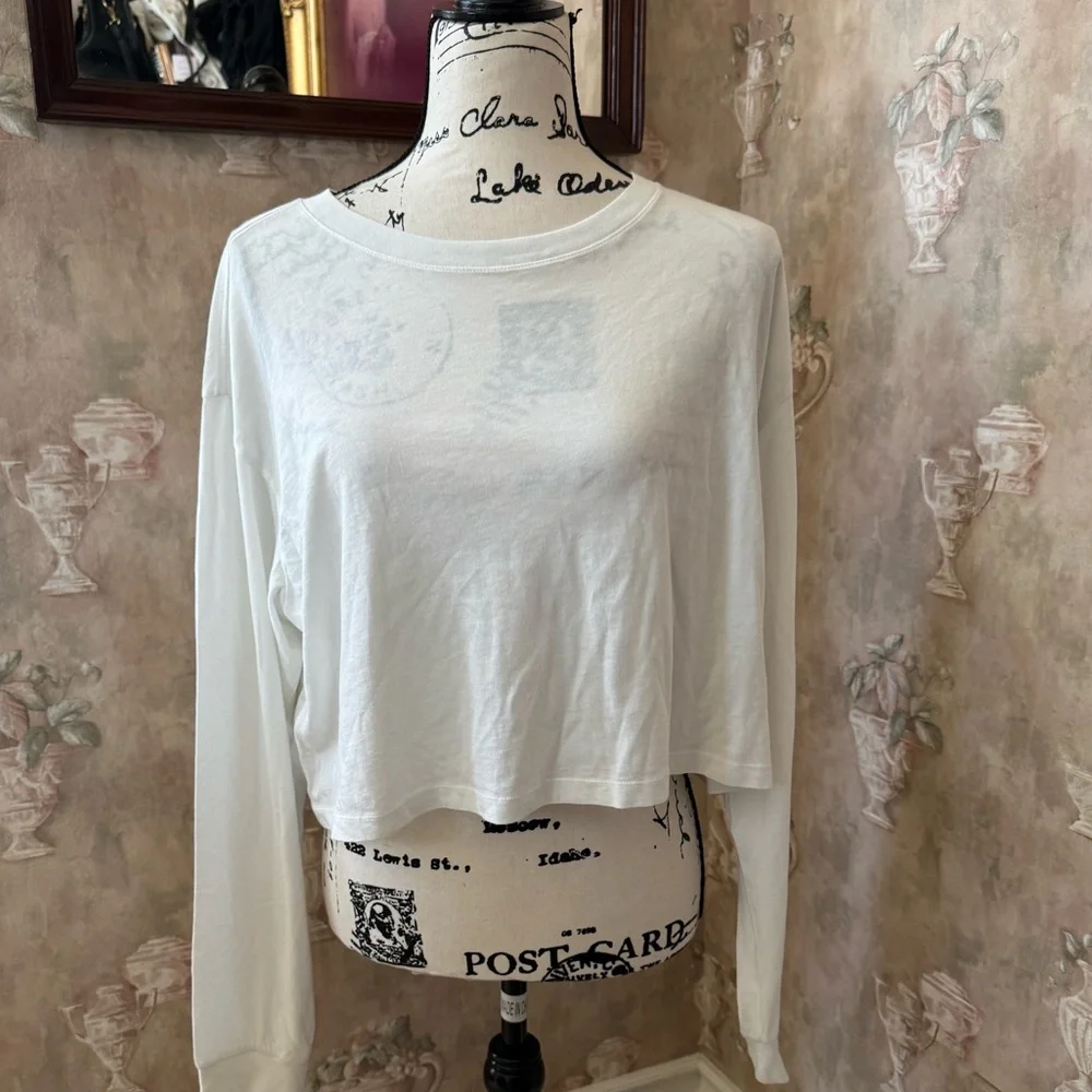 ABOUND CROPPED WHITE LONG SLEEVE TEE LARGE